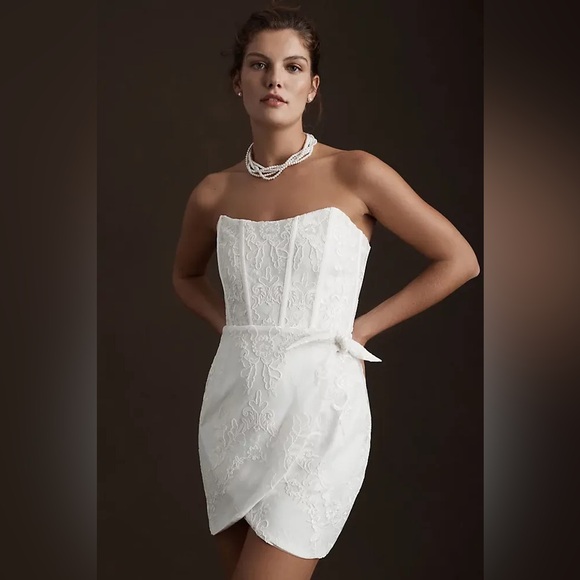 V Chapman Nigella Dress White - Picture 4 of 11